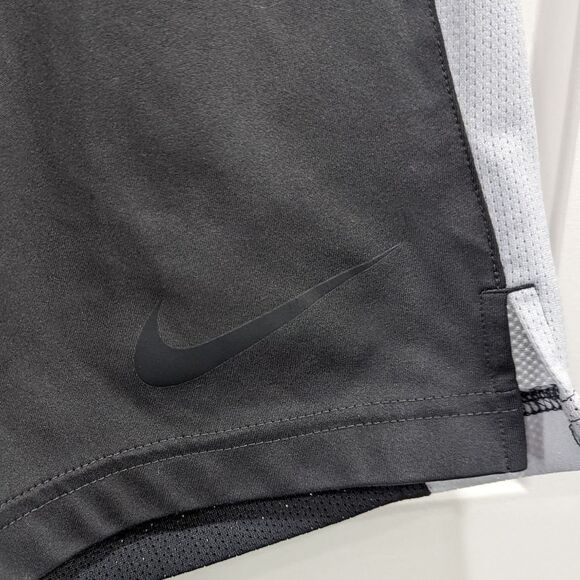 Nike Gray Black Basketball Athletic Summer Shorts Big Boys Medium 10 12 - Picture 3 of 8